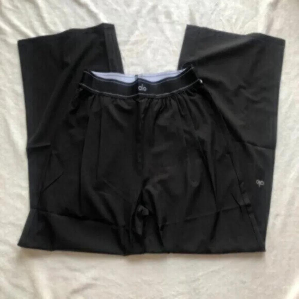 🌙New ALO Yoga Loose-fitting Yoga Pants Regular Inner Seam Length 30 inche - Picture 2 of 8